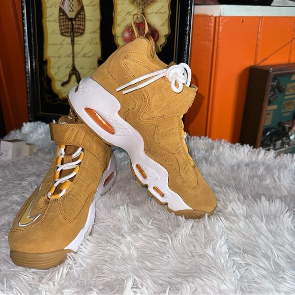 - Nike Air Griffey Max I Mid Wheat New without Box - Picture 1 of 12